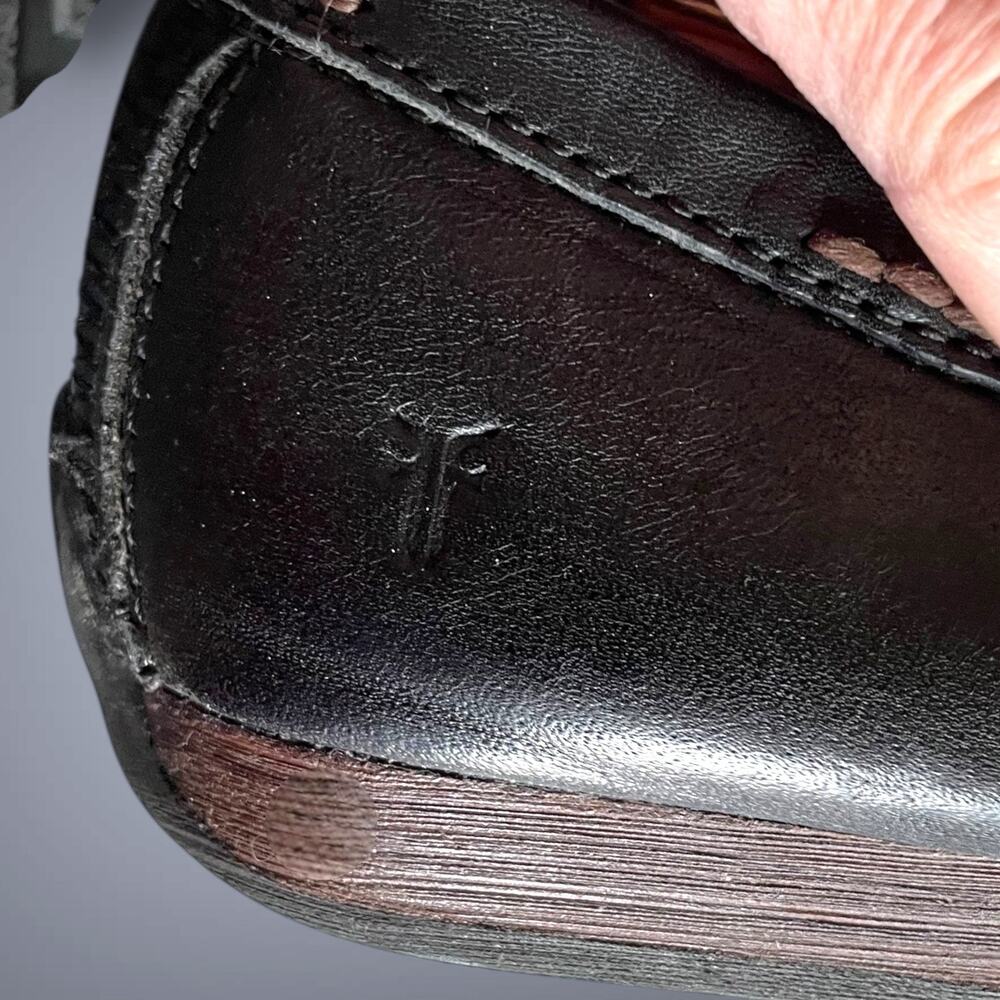 Men's Black Leather Slip-On Loafers - Picture 7 of 13